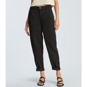 Everlane The Tencel Relaxed Chino Women 2 Black Curve Leg Flap Pocket Buttersoft